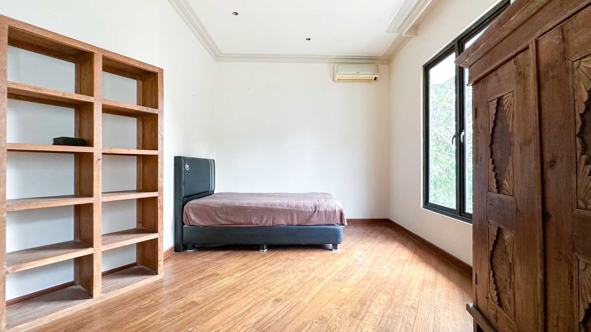 MENTENG-3BR-Bedroom 1 Well-Balanced 3BR House at Menteng