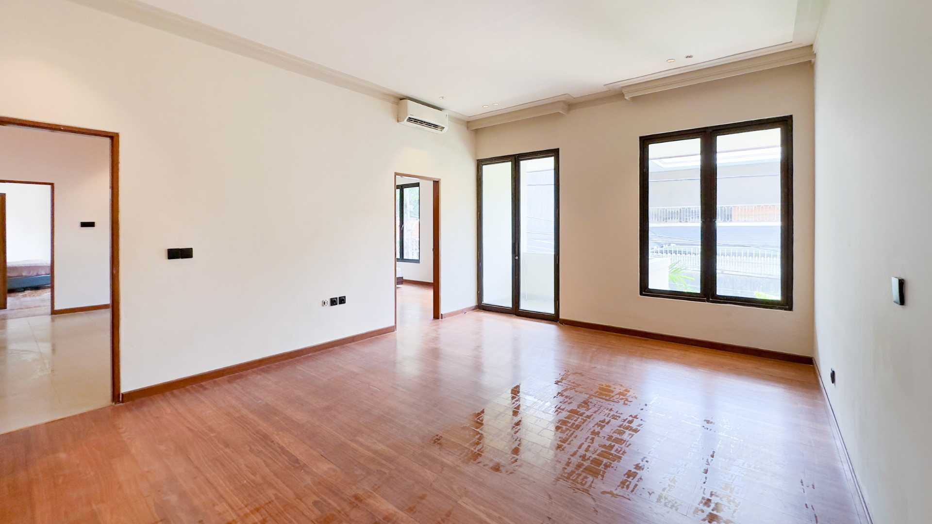 MENTENG-3BR-Bedroom 2 Well-Balanced 3BR House at Menteng