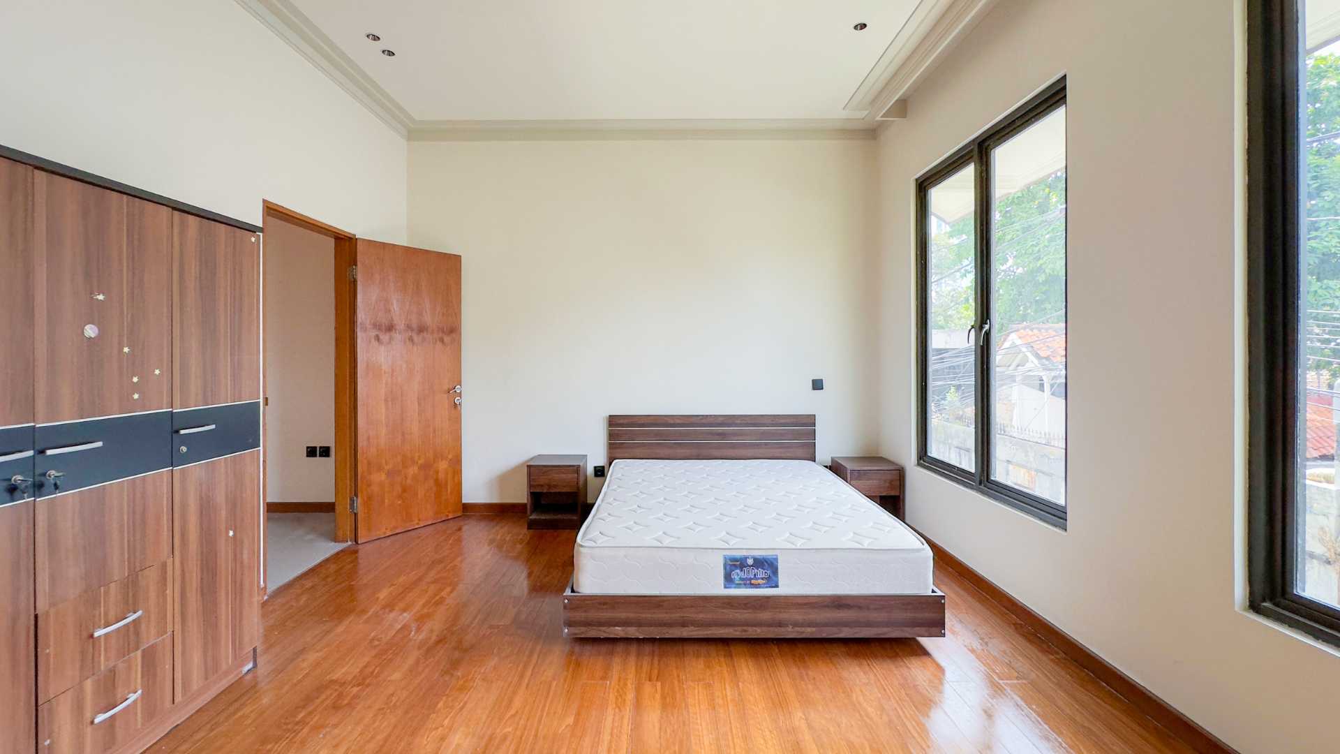 MENTENG-3BR-Bedroom 3 Well-Balanced 3BR House at Menteng