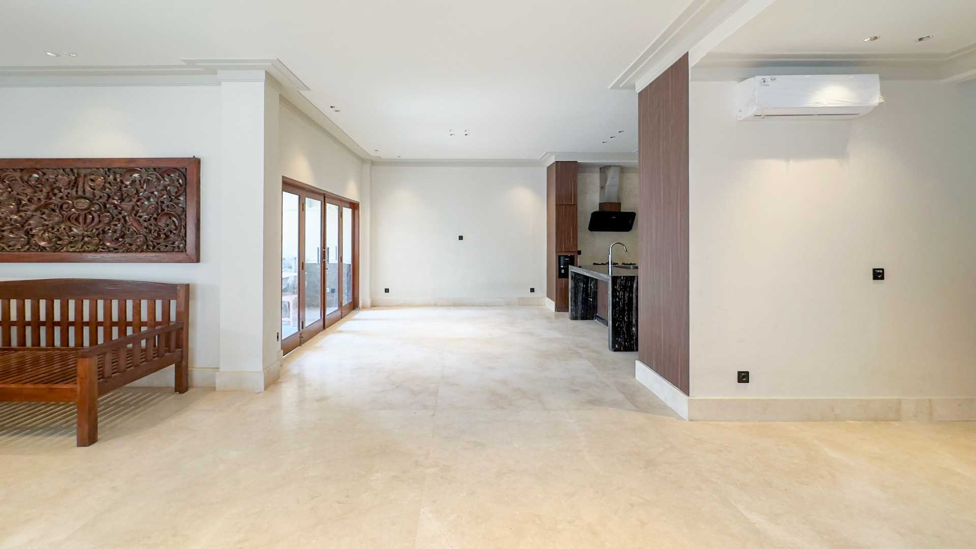 MENTENG-3BR-Living Area to Kitchen Well-Balanced 3BR House at Menteng