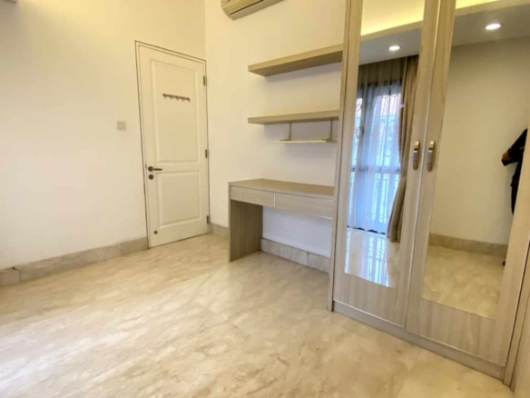 Menteng-4BR-Bedroom 1