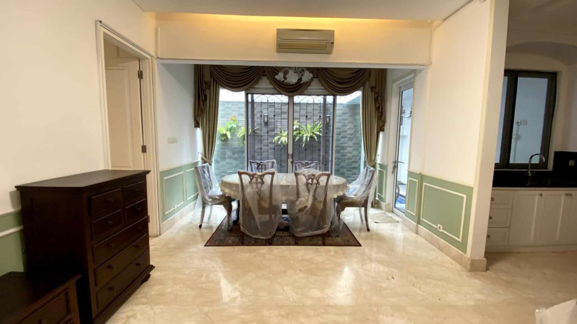 4BR House with Functional Layout at Menteng
