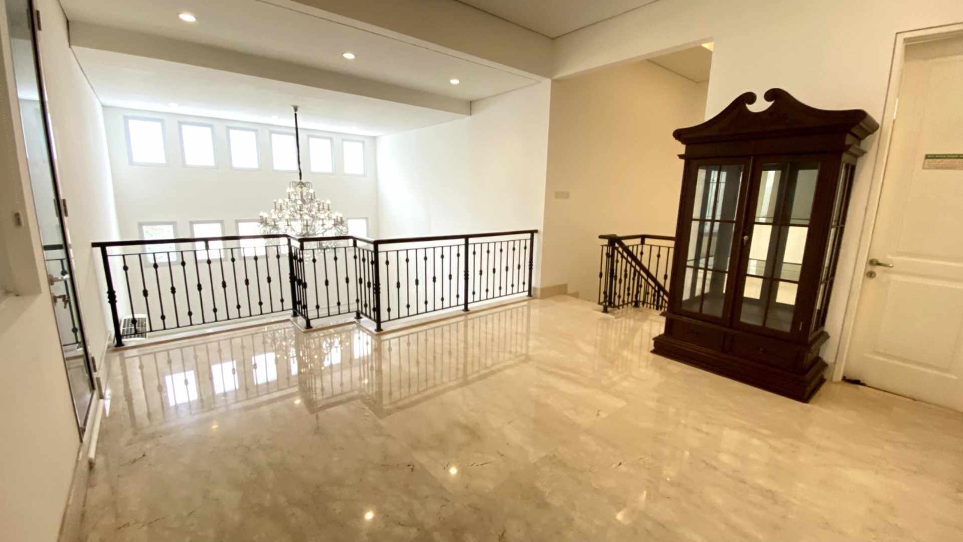 Menteng-4BR-Second Floor 2 Well-Proportioned 4BR House at Menteng