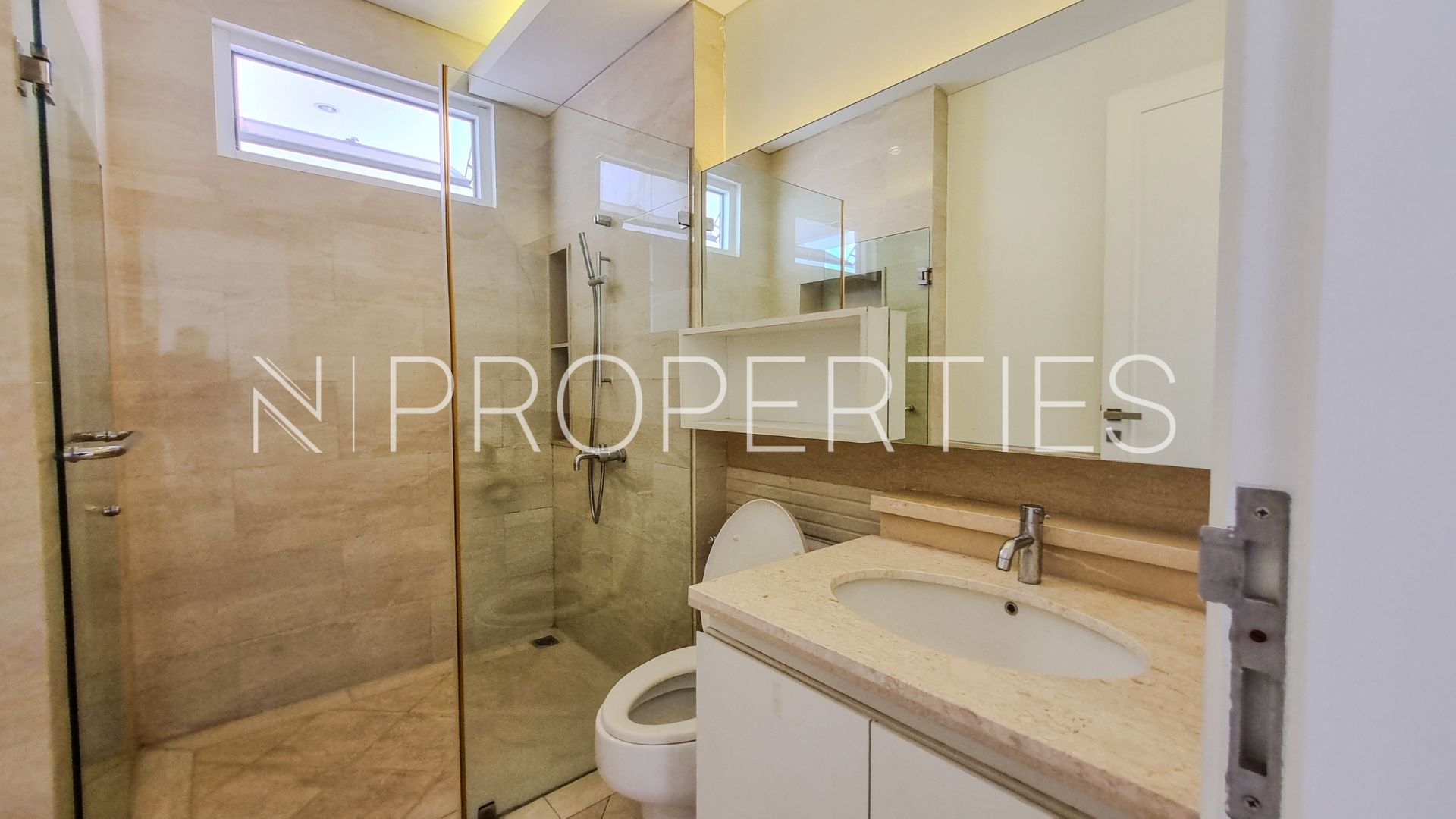 Functional 5BR Home at Pejaten