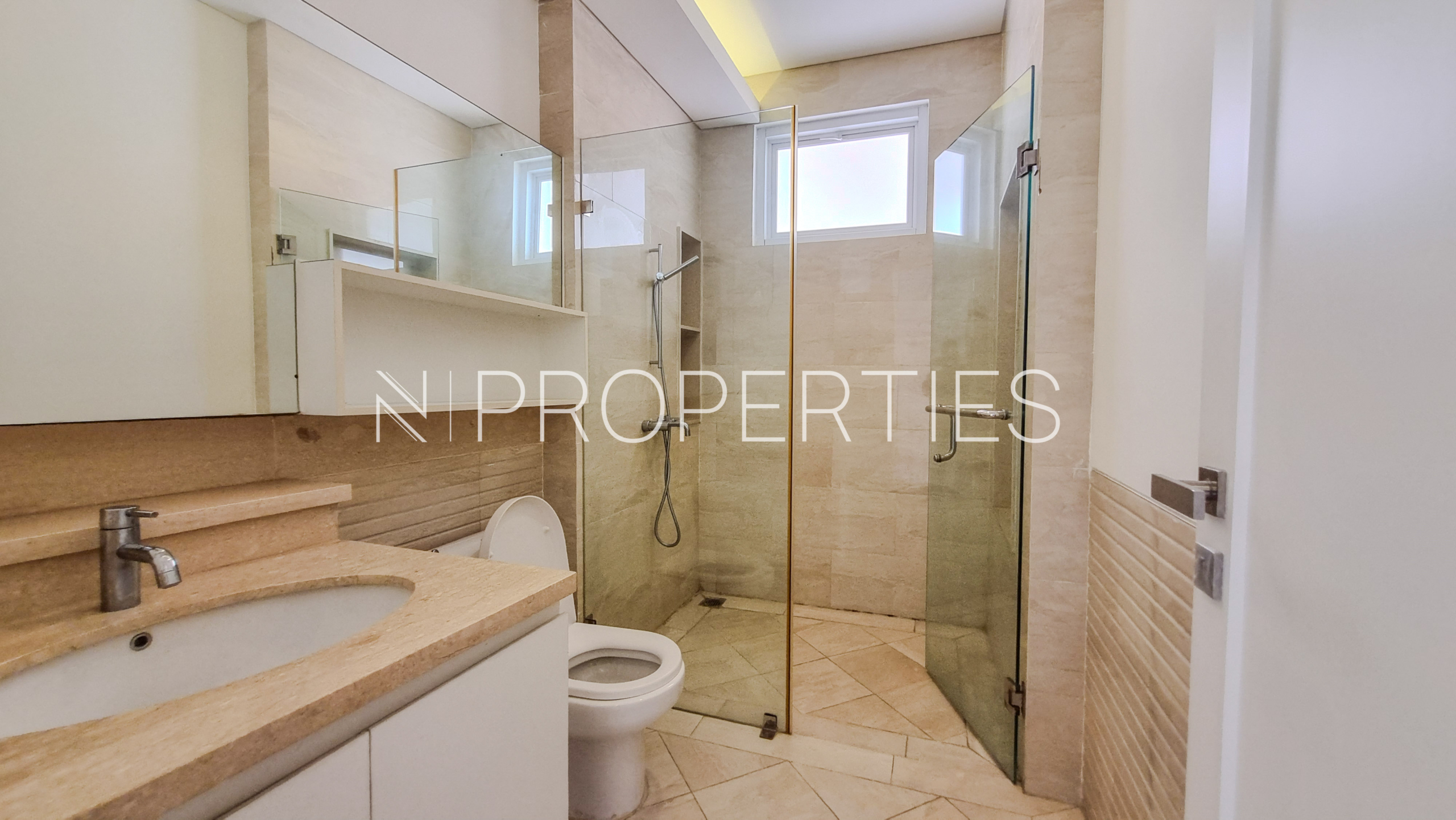 Well-Designed 4BR Home at Pejaten