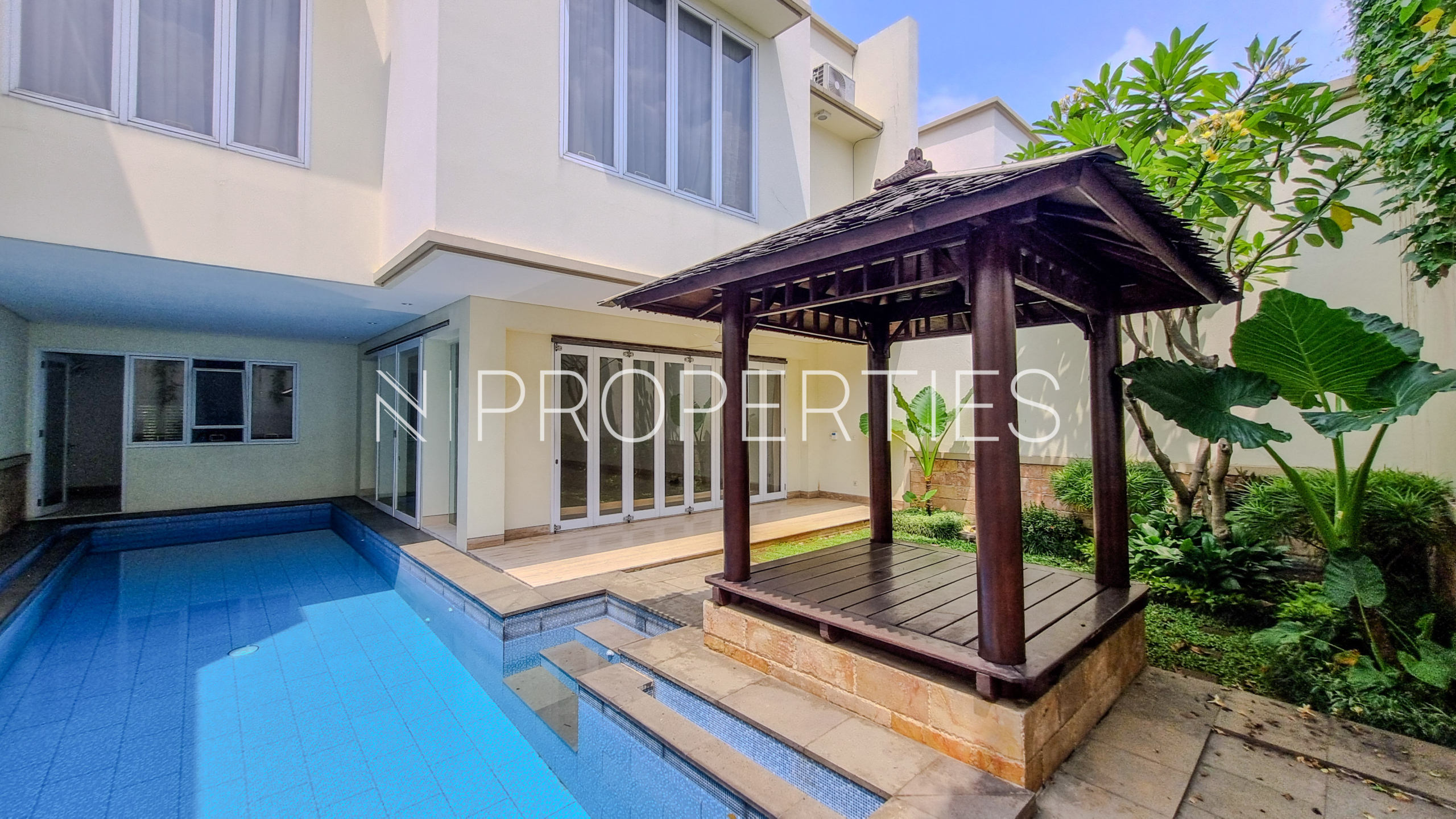 Modern 4BR Home at Pejaten