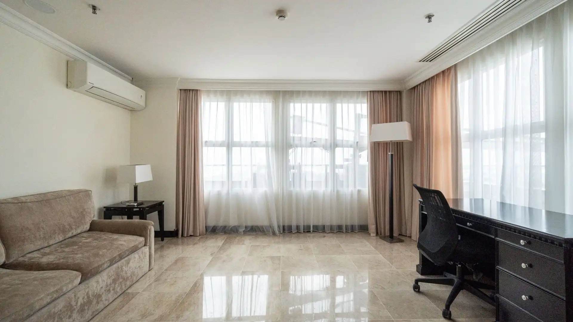 PIGA-3BR-COMMMON AREA Pondok Indah Golf Apartment – Premium 3BR