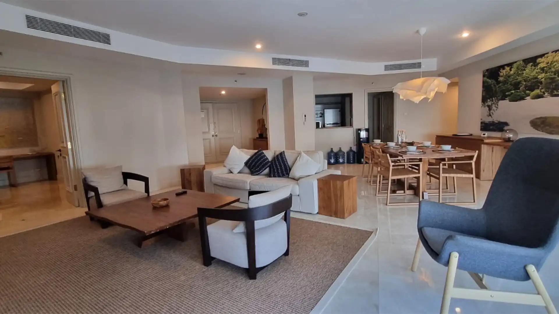 Plaza Residence – Comfortable 3BR Apartment