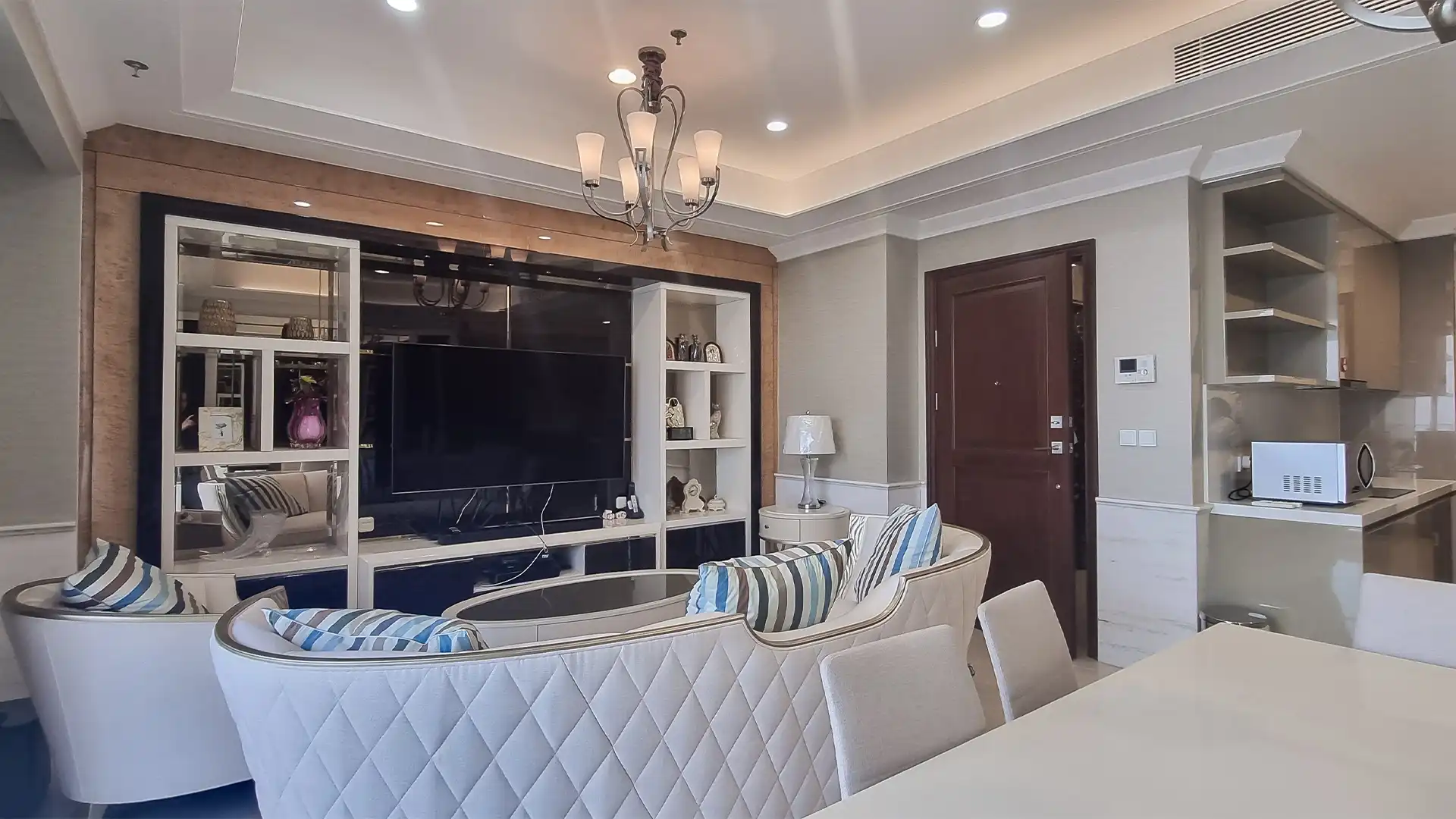 Pondok Indah Residence – Premium 3BR