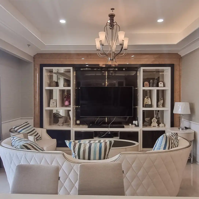 PONDOK INDAH RESIDENCE-3BR-LIVING AREA WIDE