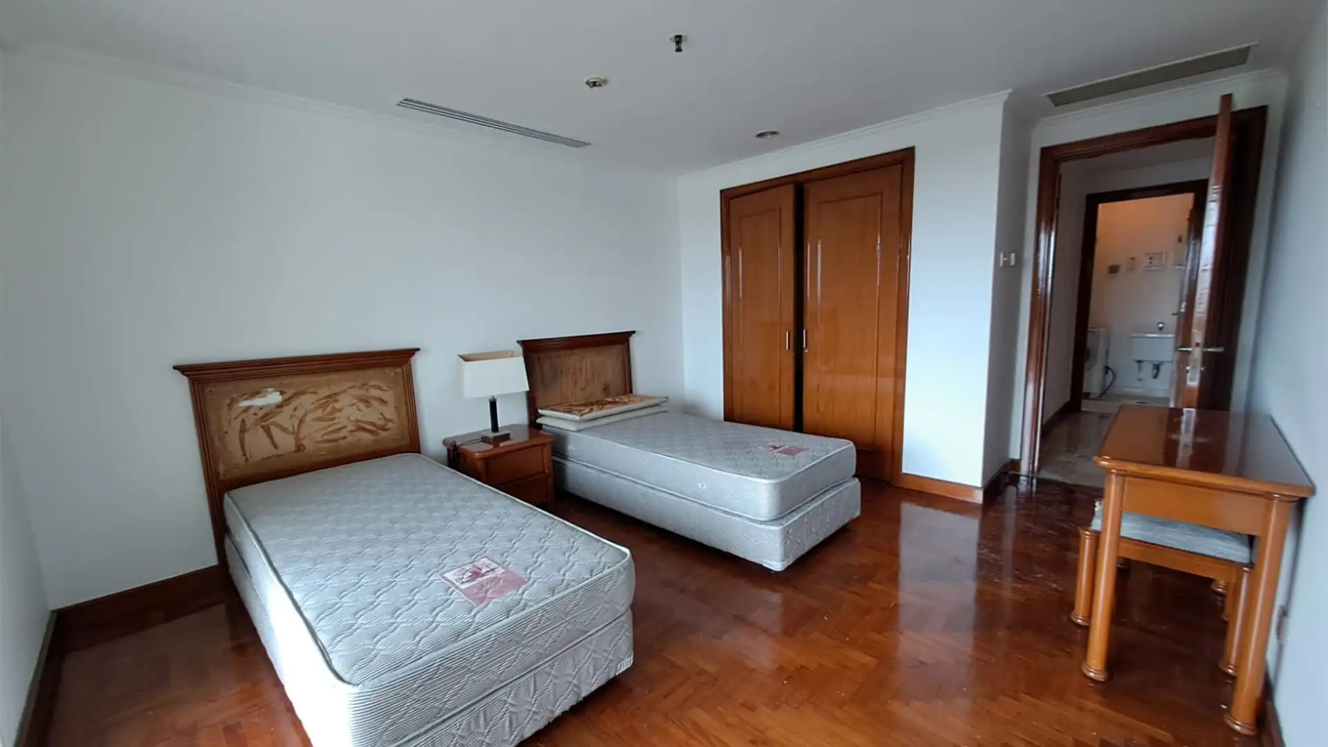 Pondok Indah Golf-3BR-Bedroom 1 Well-Sized 3BR – Pondok Indah Golf Apartment