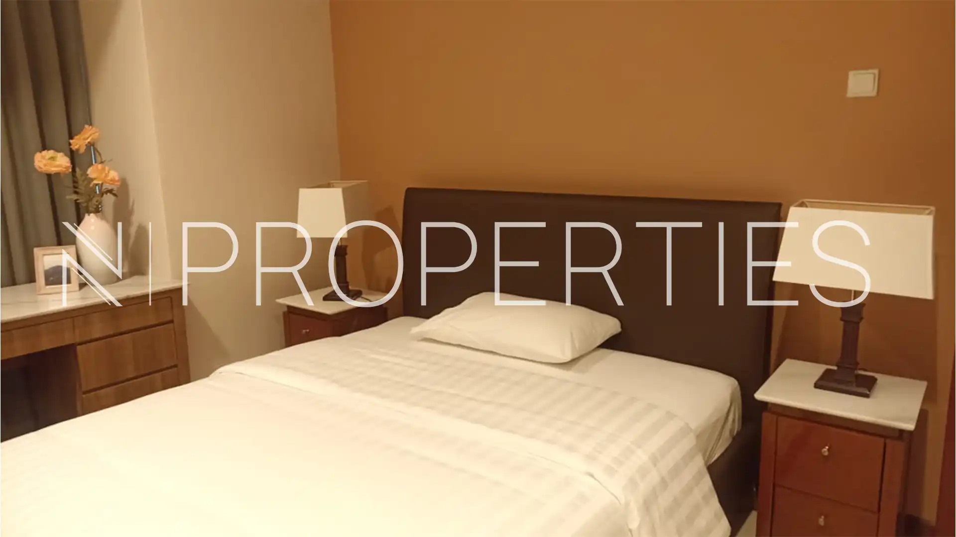 Pondok Indah Golf Apartment – 3BR Luxury