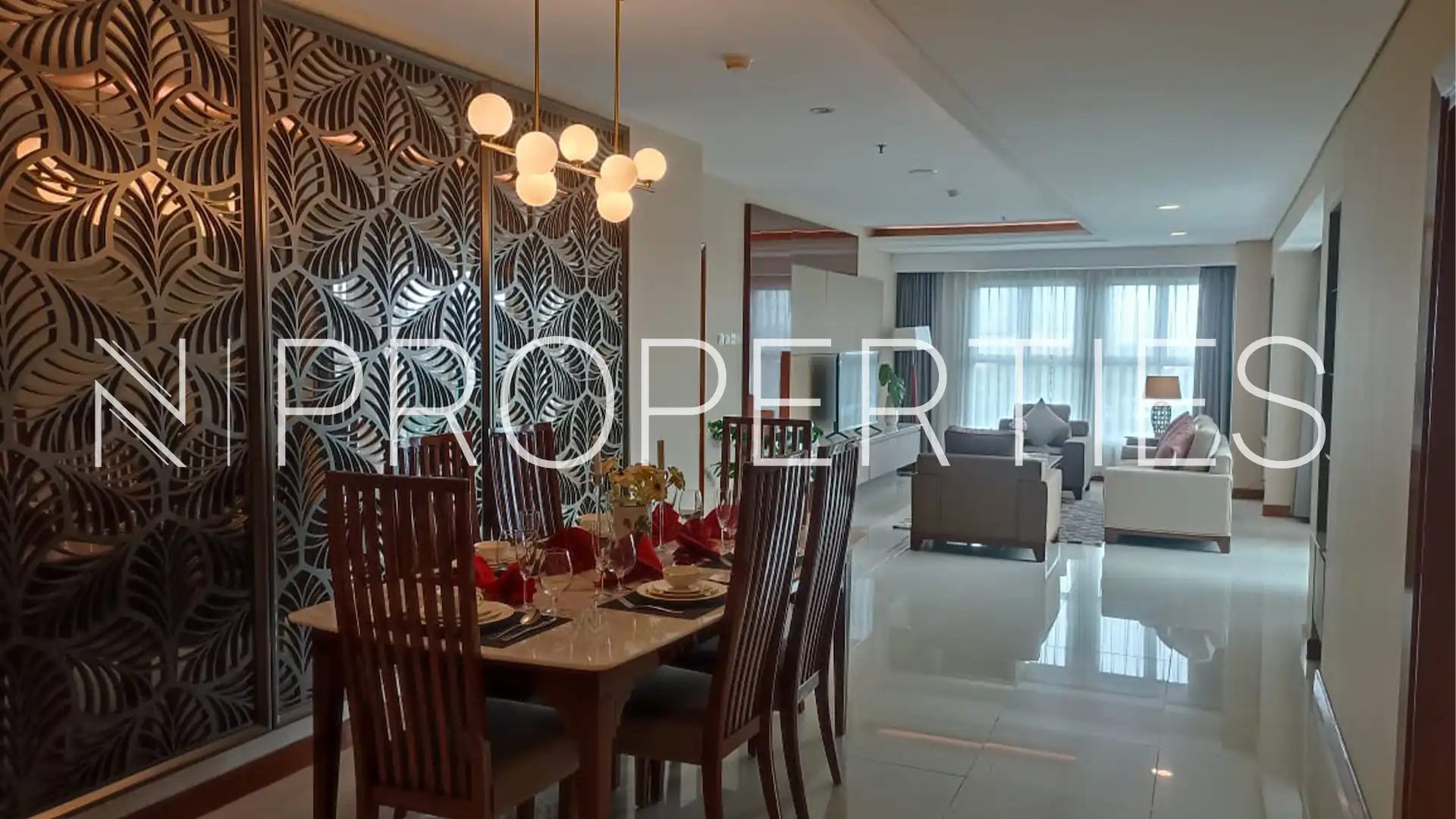 Pondok Indah Golf Apartment – 3BR Luxury
