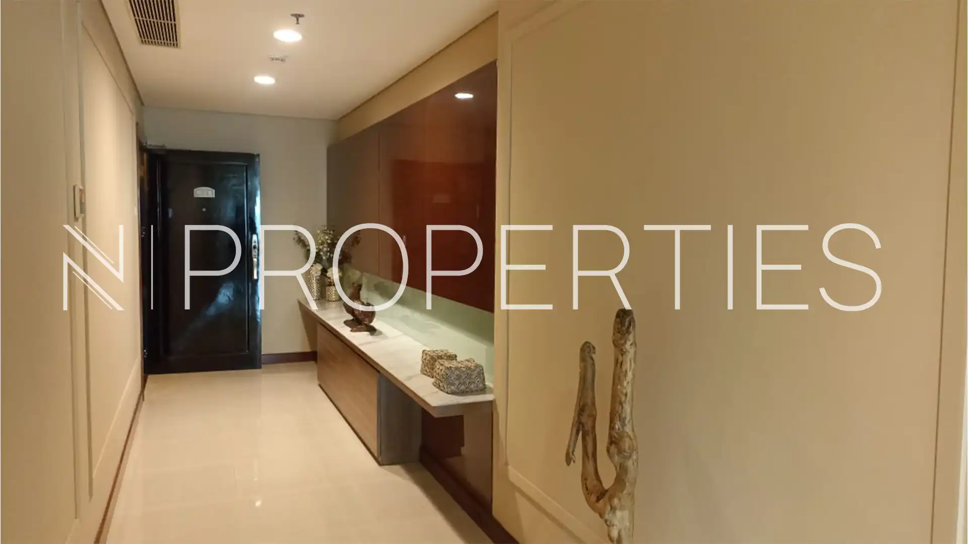 Pondok Indah Golf Apartment – 3BR Luxury