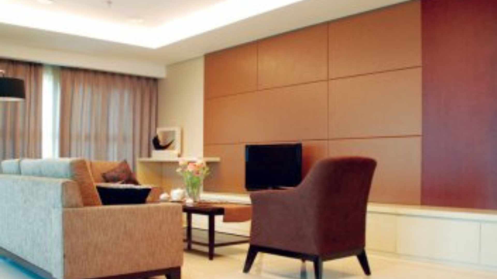 Pondok Indah Golf Apartment – Modern 3BR Residence