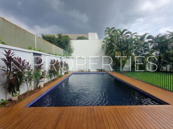 Puri Sakti 2 Kav E - Swimming pool