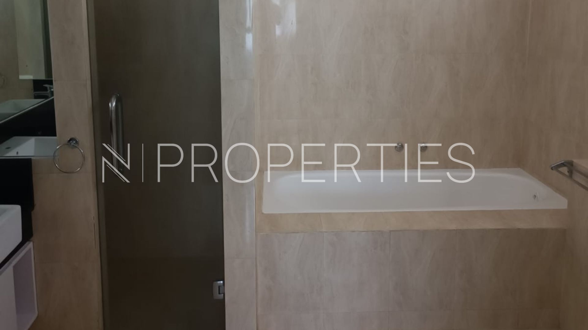 Cipete – Well Balanced 4BR House