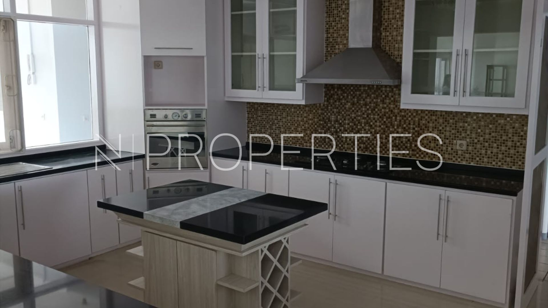 Cipete – Well Balanced 4BR House