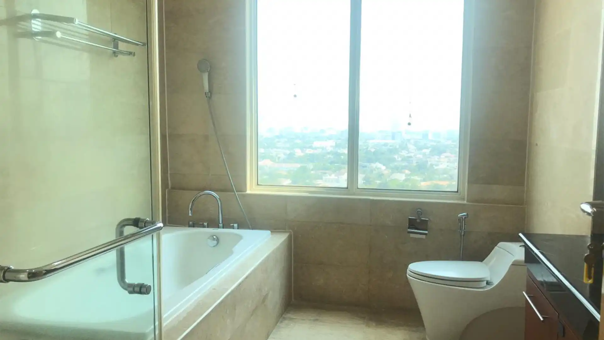Senayan Residence – Well-Proportioned 3BR