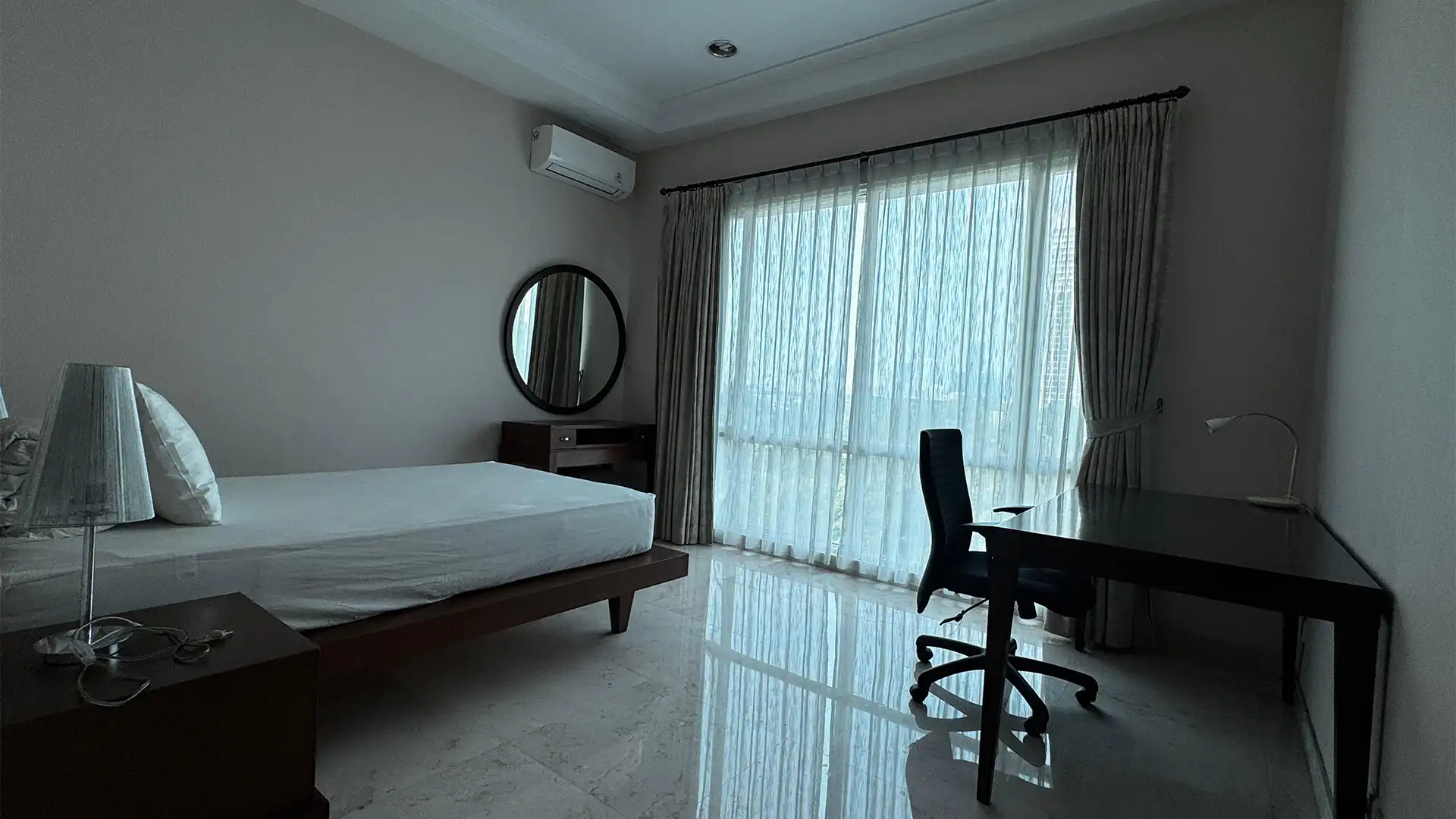 Senayan Residence – Spacious 3BR Apartment