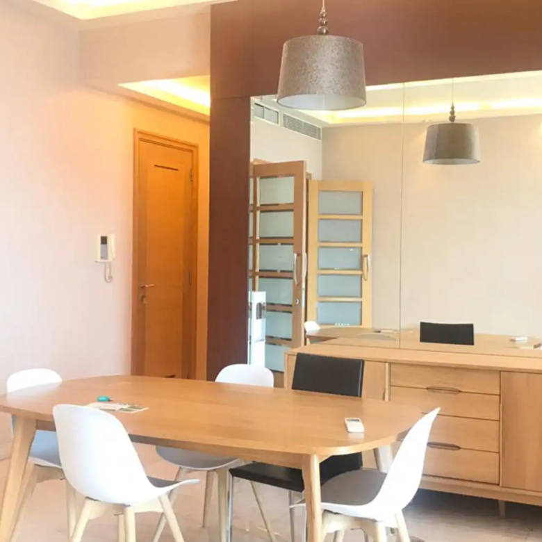 SENAYAN RESIDENCE-3BR-DINING AREA