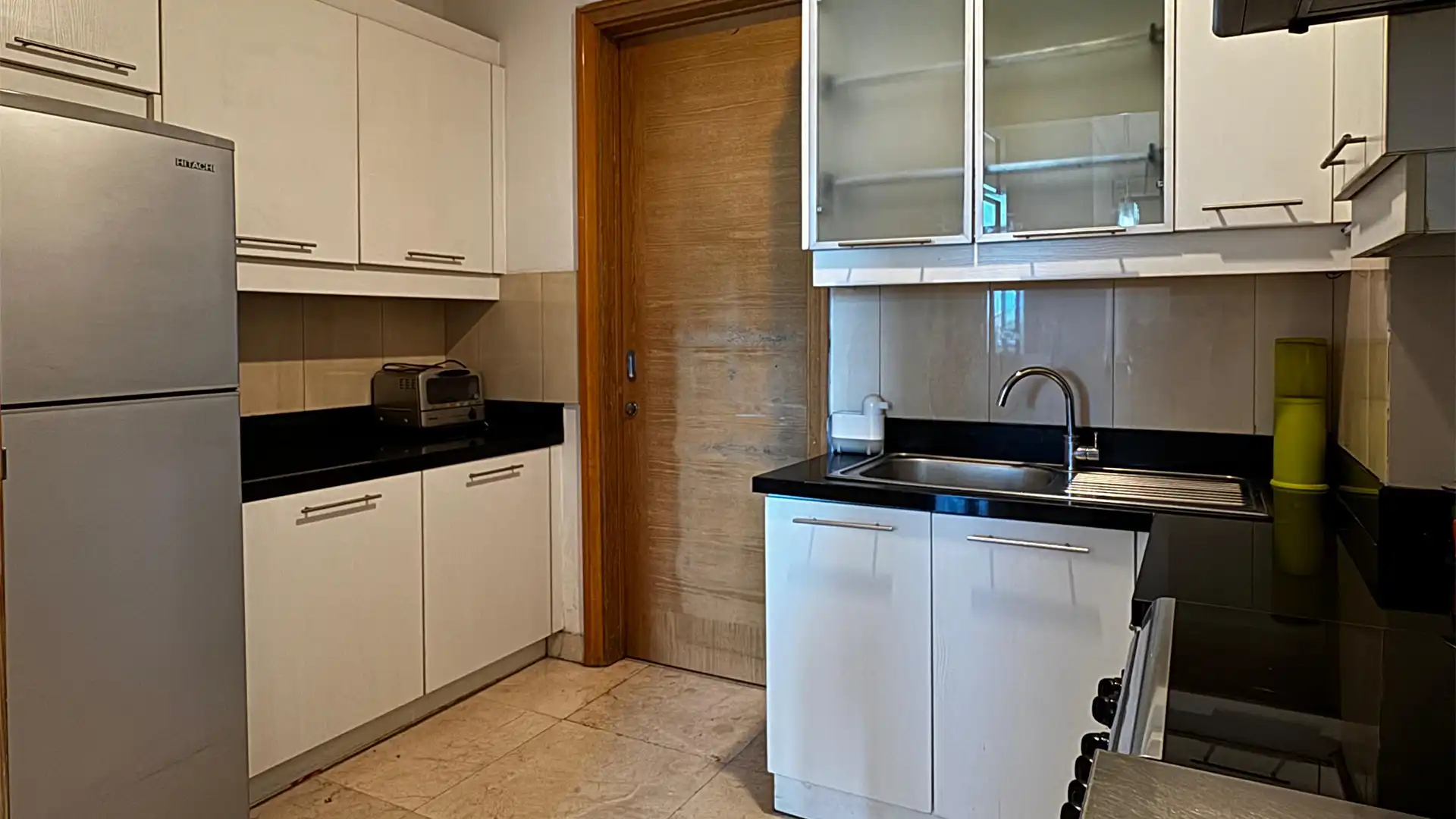 Senayan Residence – Spacious 3BR Apartment