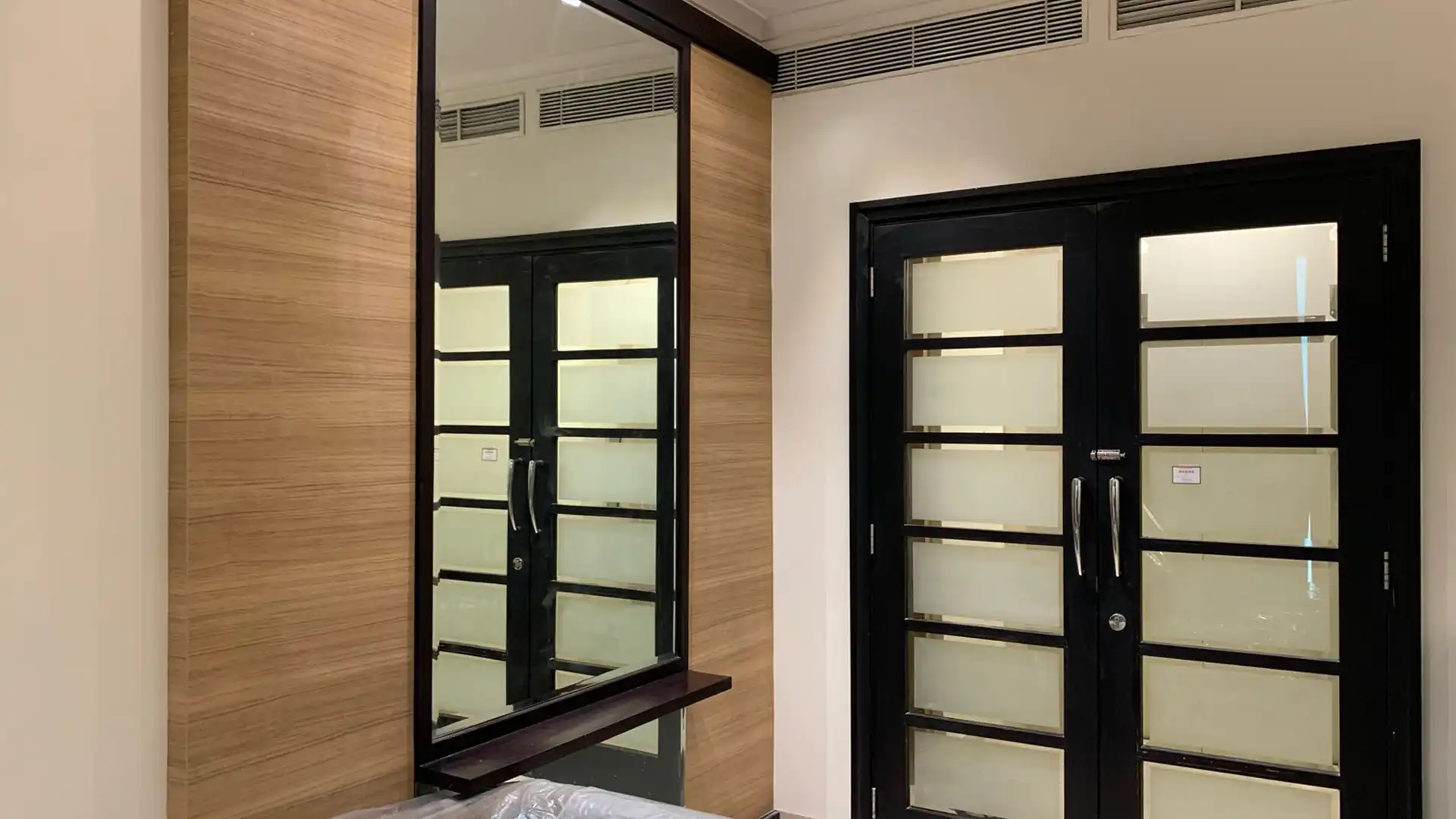 Efficient 3BR Residence – Senayan Residence