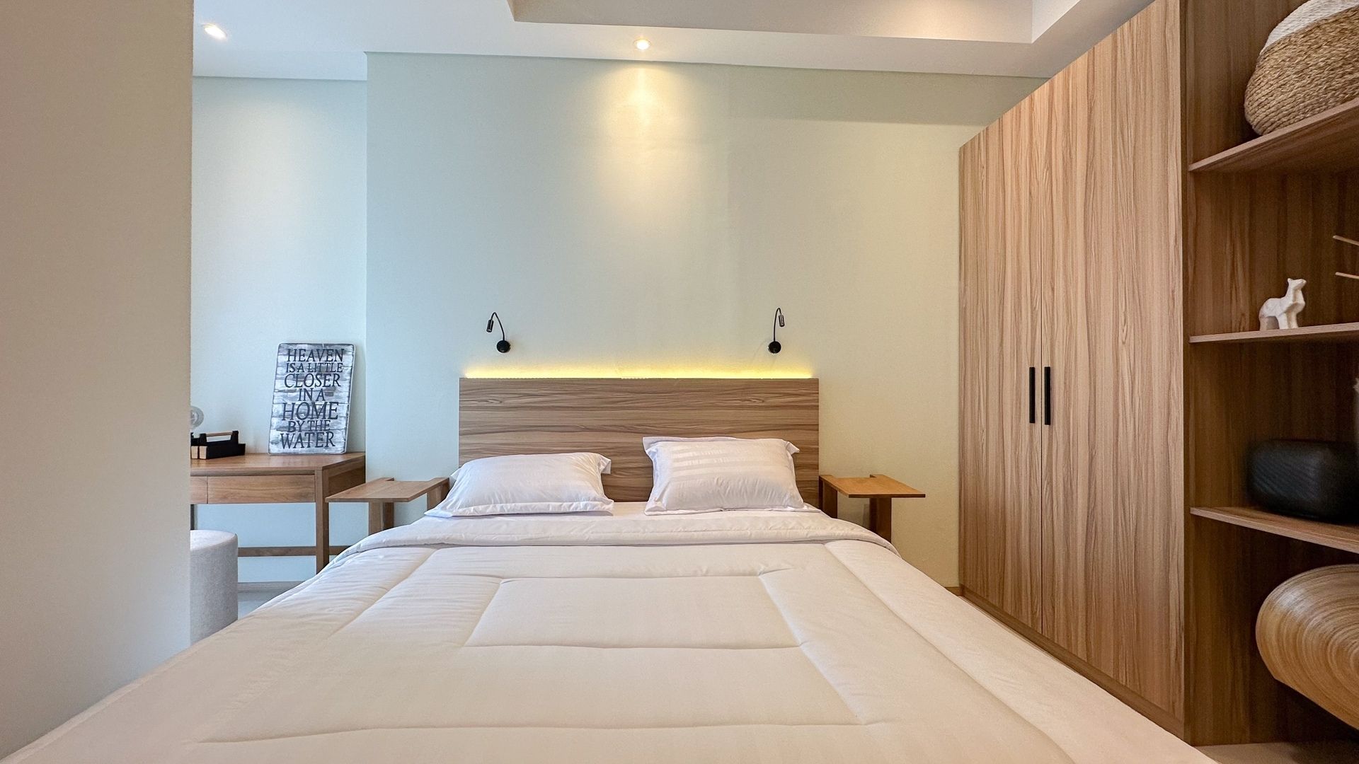 Walkable LRT Access at Samara Suites