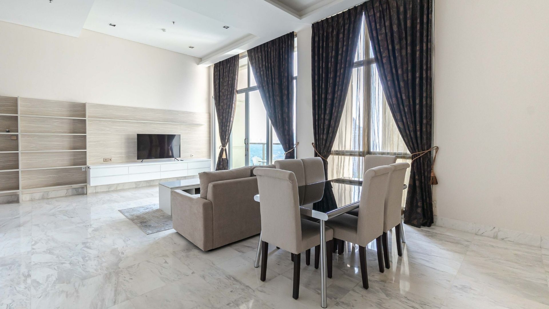 Senayan City Residence – Efficient 3BR Apartment
