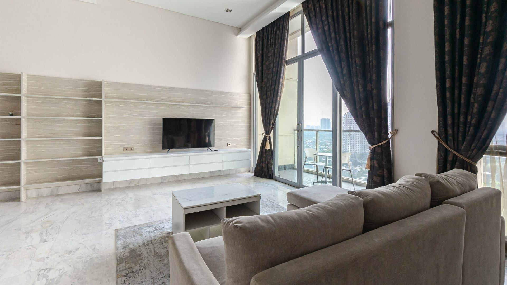 Senayan City Residence – Efficient 3BR Apartment