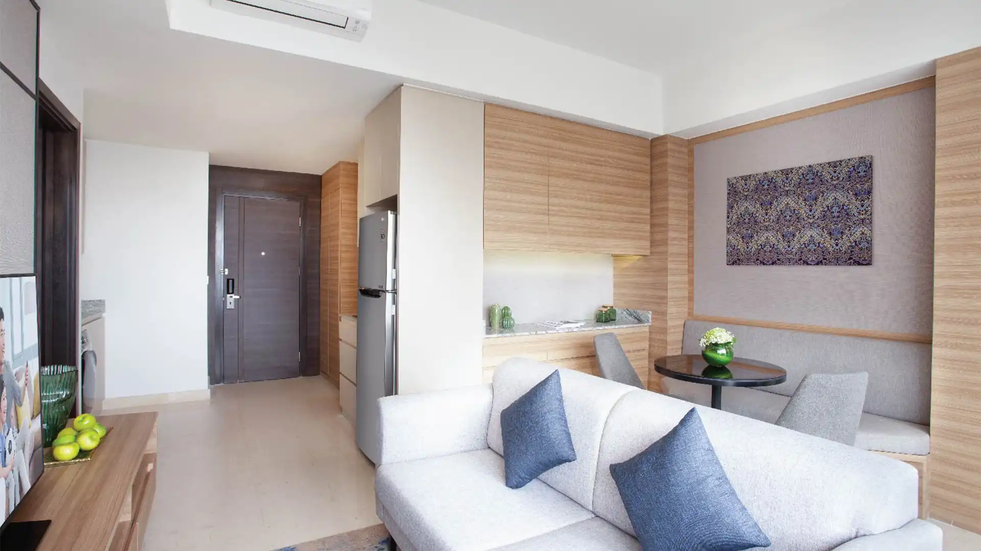 Convenient Serviced Apartment at Somerset Sudirman