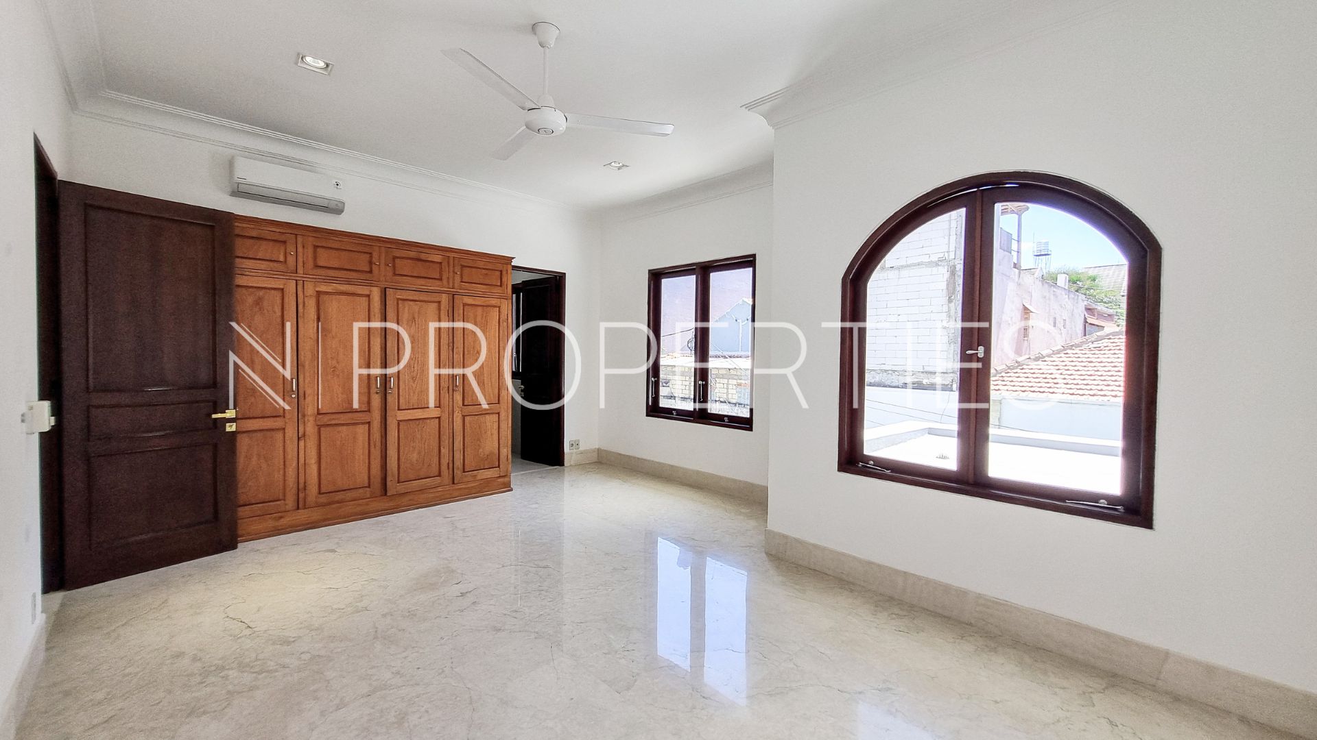 Kemang House – Modern Stylish 4BR