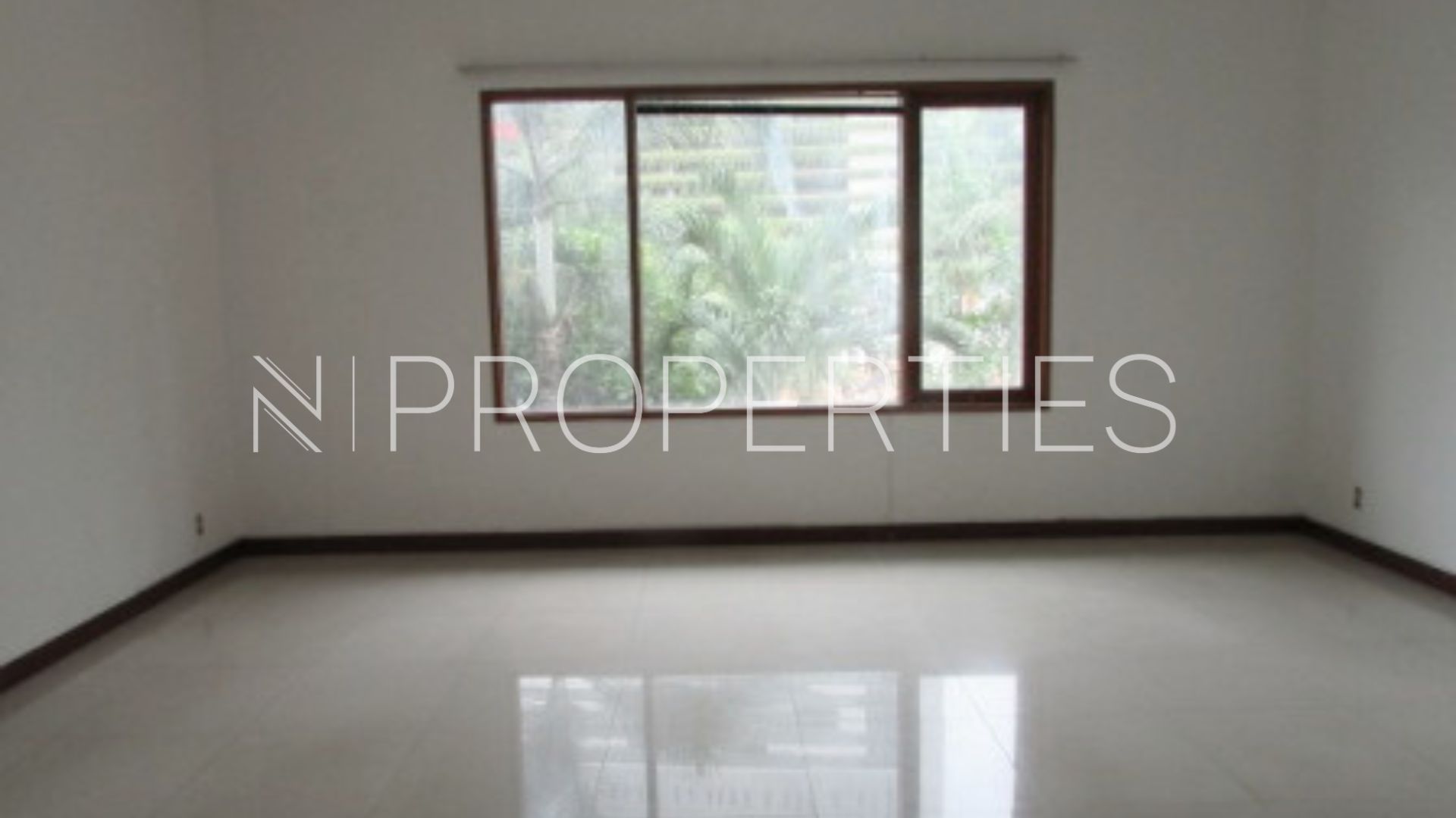 Kemang – Expansive 4BR Residence