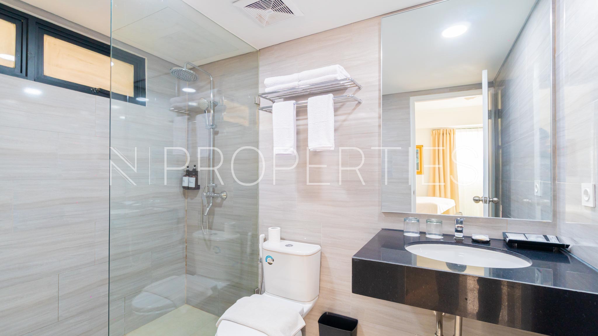 Spacious 3BR City Residence at Aryaduta