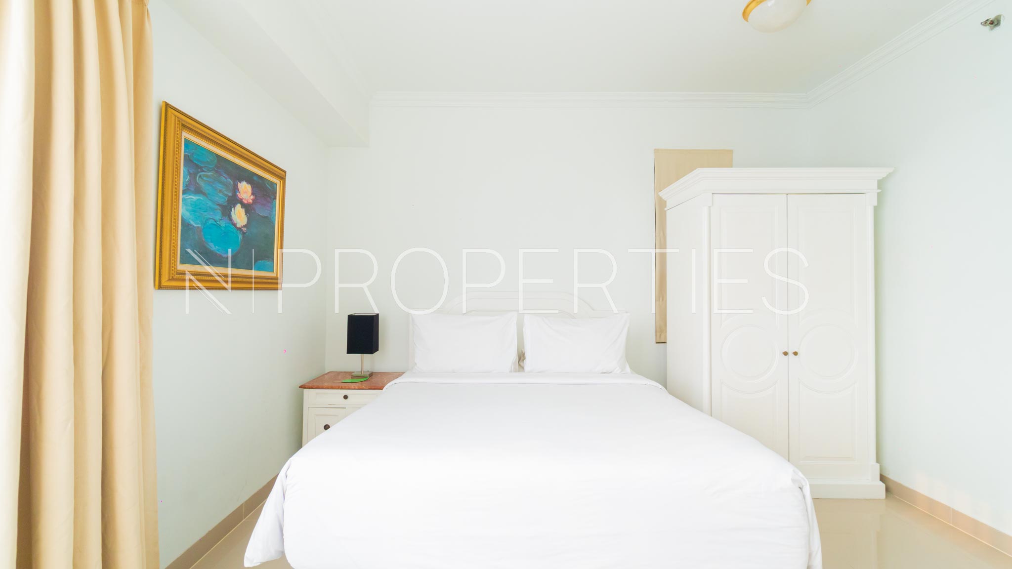 Spacious 3BR City Residence at Aryaduta