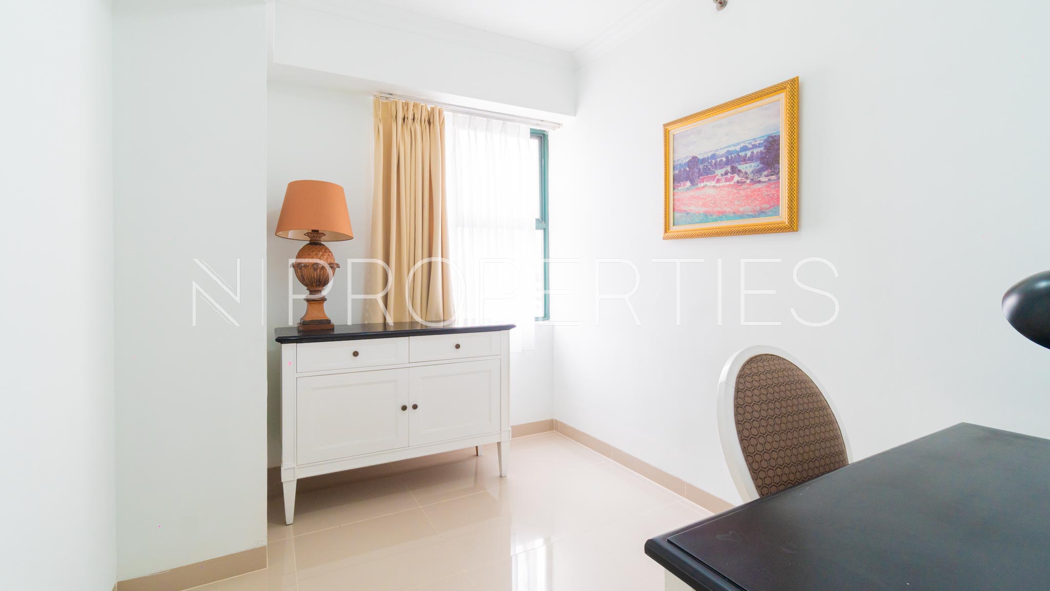Spacious 3BR City Residence at Aryaduta