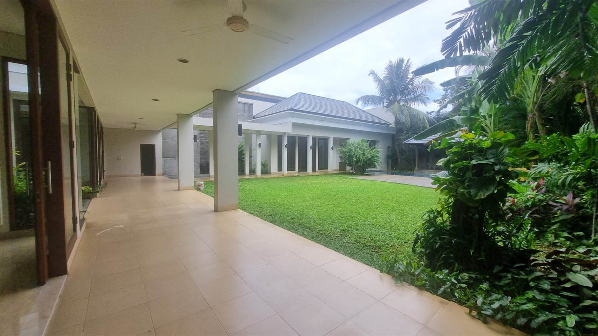 Grand 5BR Family Residence at Cipete