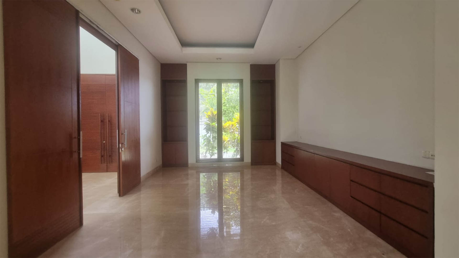 Grand 5BR Family Residence at Cipete