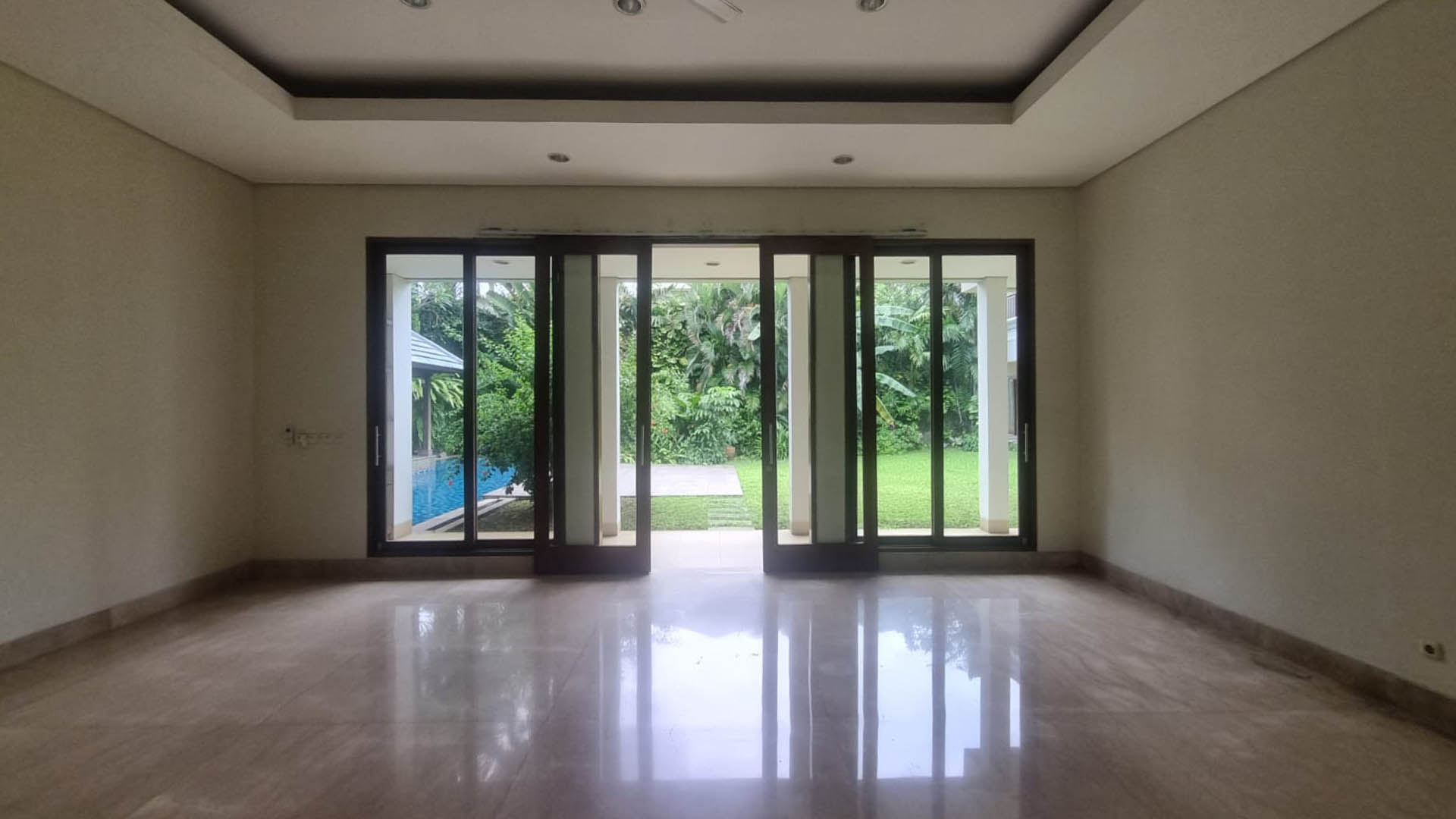 Grand 5BR Family Residence at Cipete