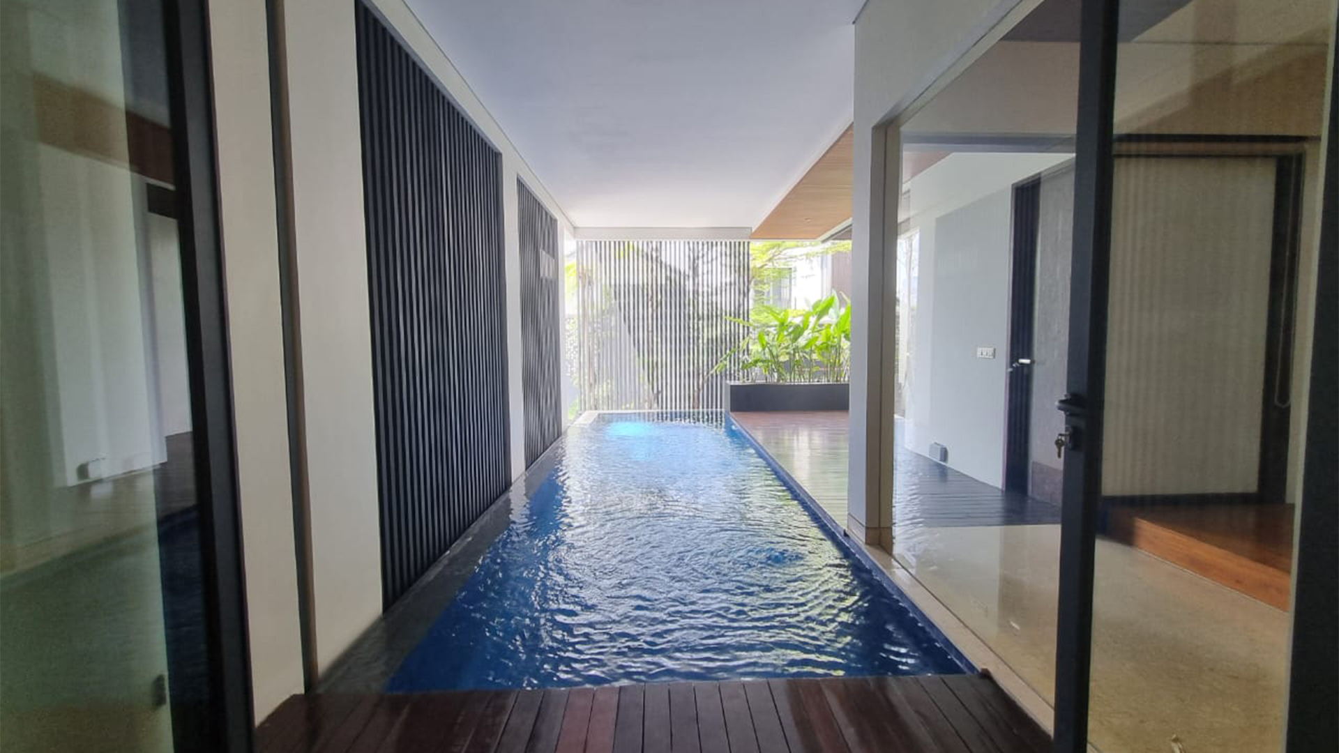 Well-Balanced 3BR House at Cilandak