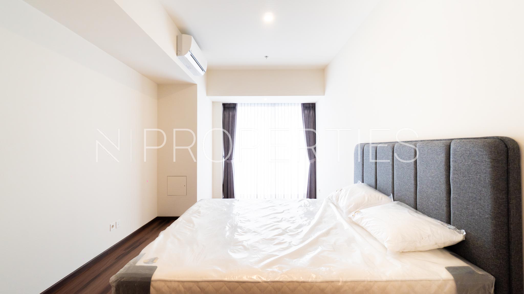 Refined 3BR Luxuy Residence at BRANZ