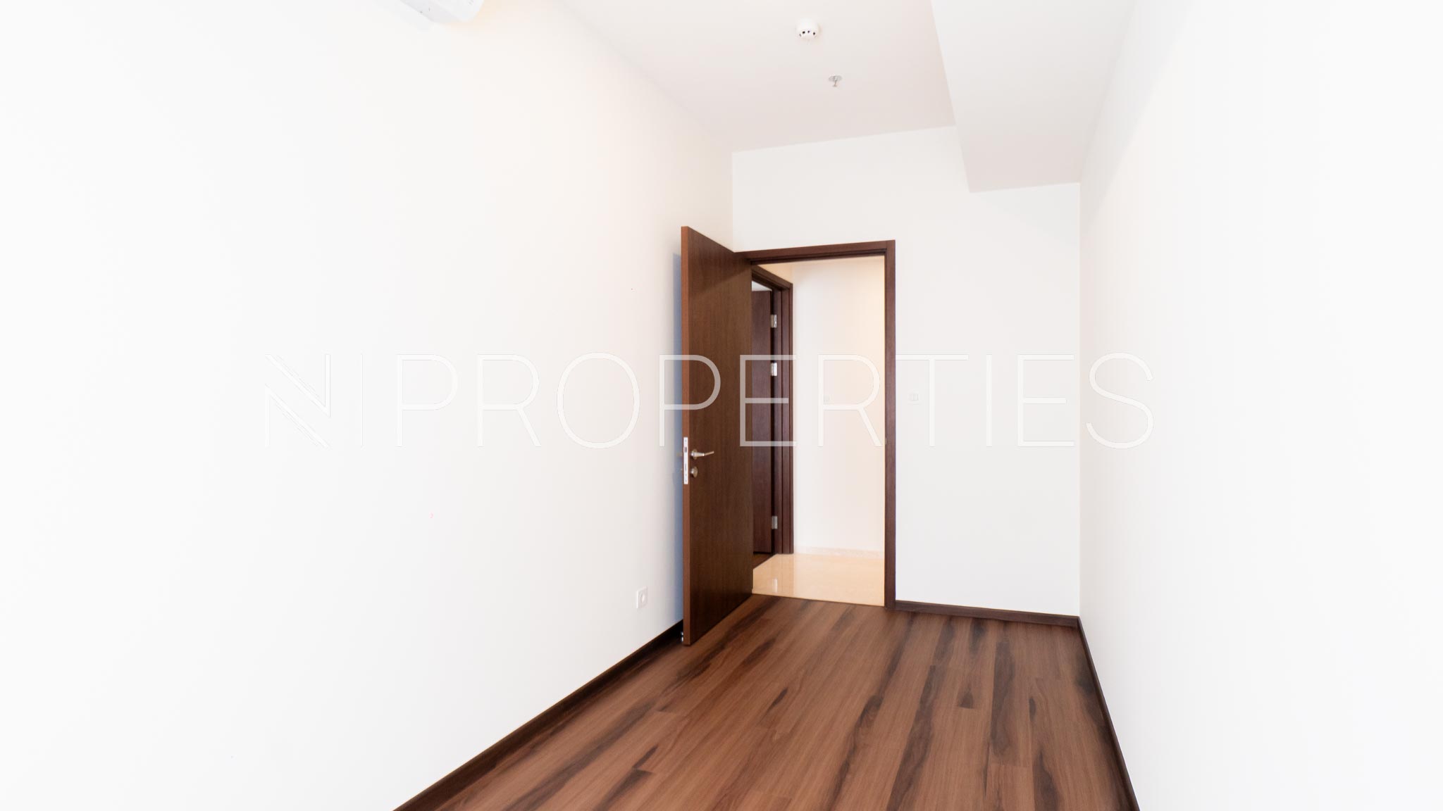 Refined 3BR Luxuy Residence at BRANZ