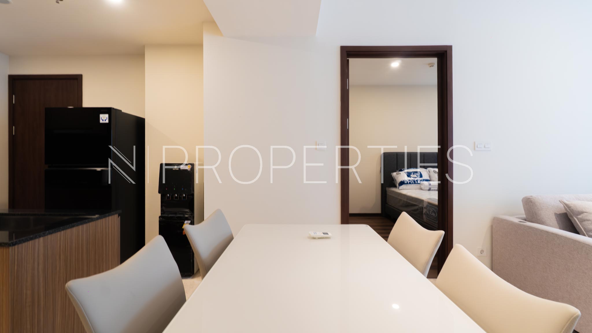 Refined 3BR Luxuy Residence at BRANZ
