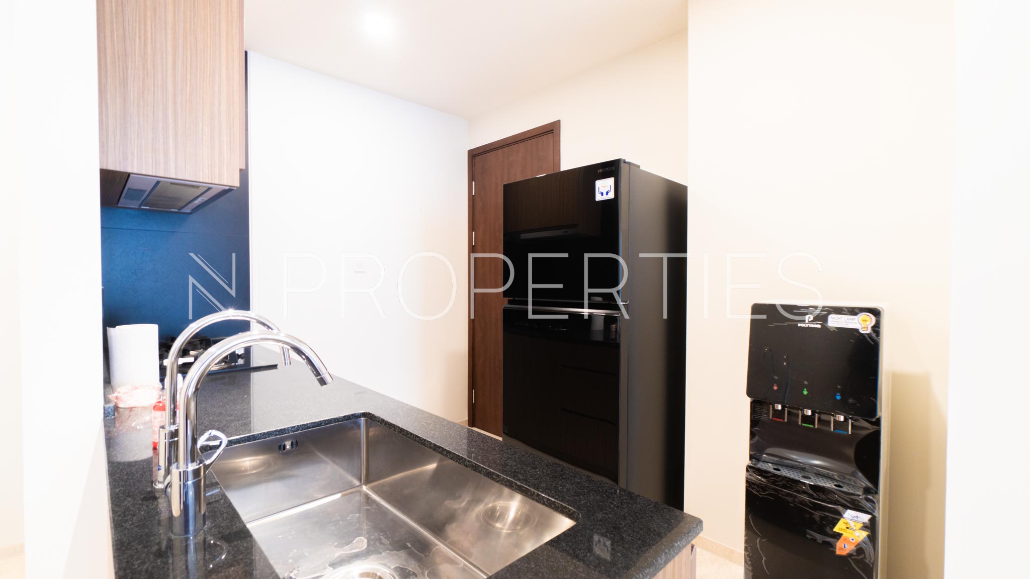 Refined 3BR Luxuy Residence at BRANZ