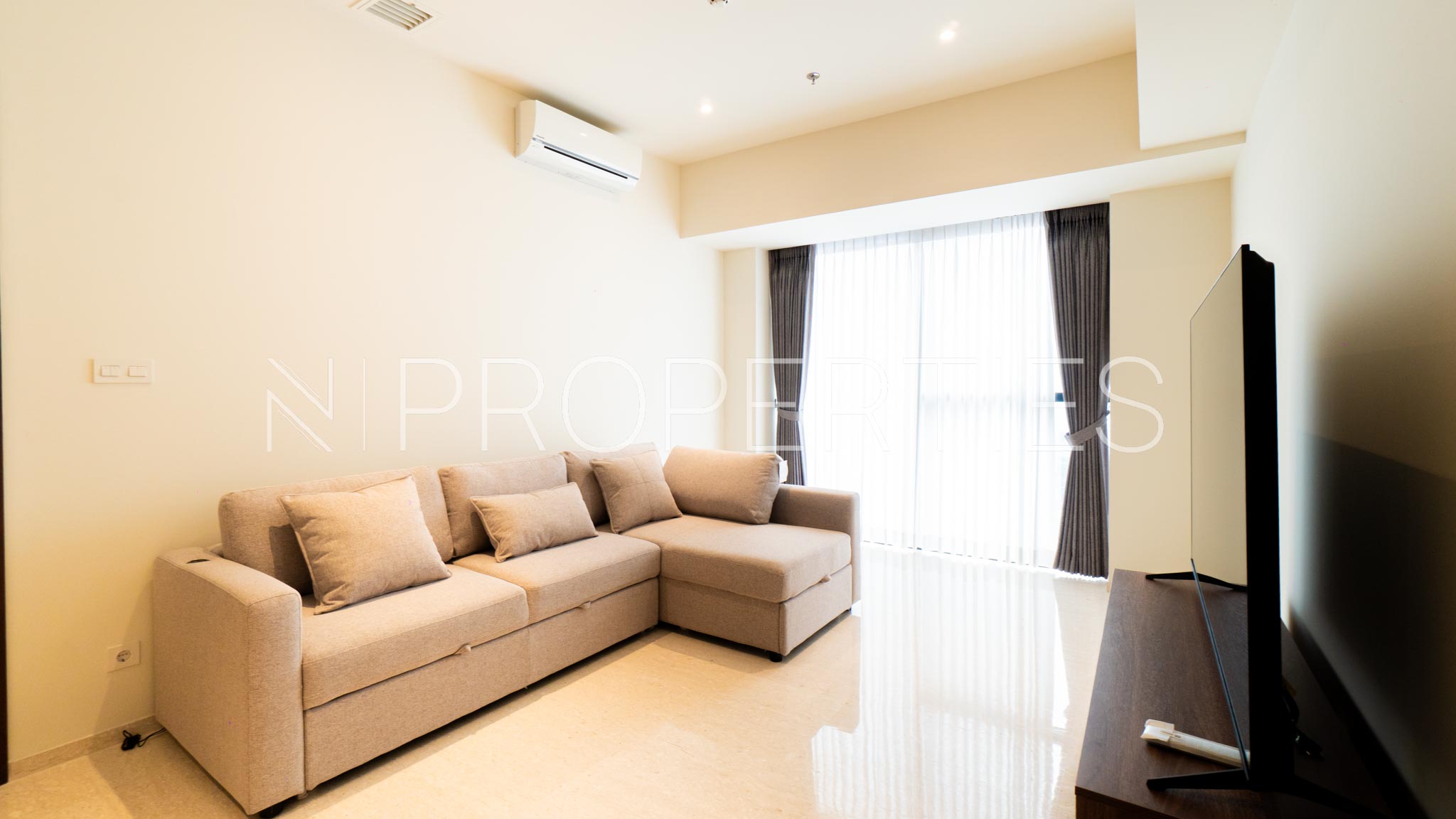 Refined 3BR Luxuy Residence at BRANZ