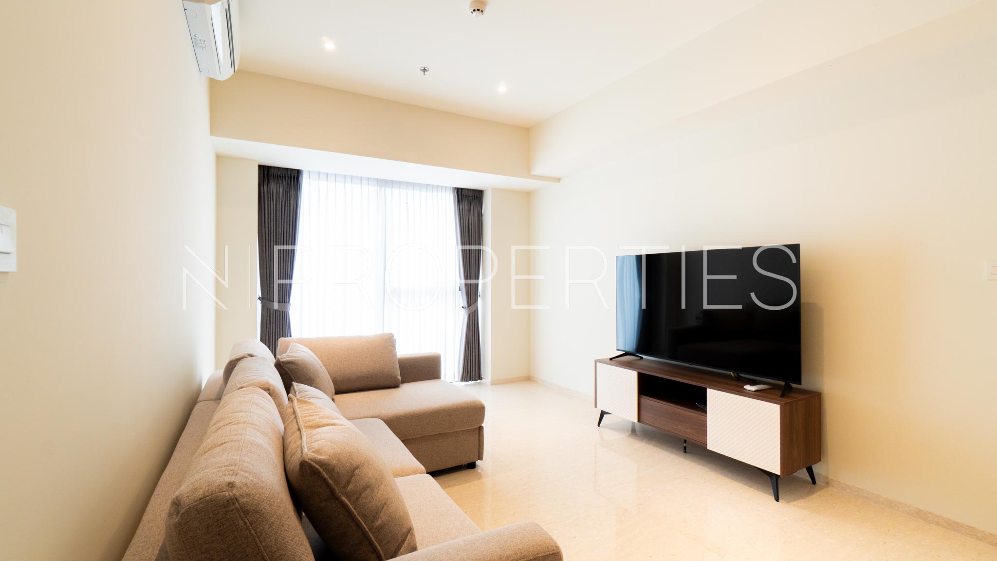 Refined 3BR Luxuy Residence at BRANZ