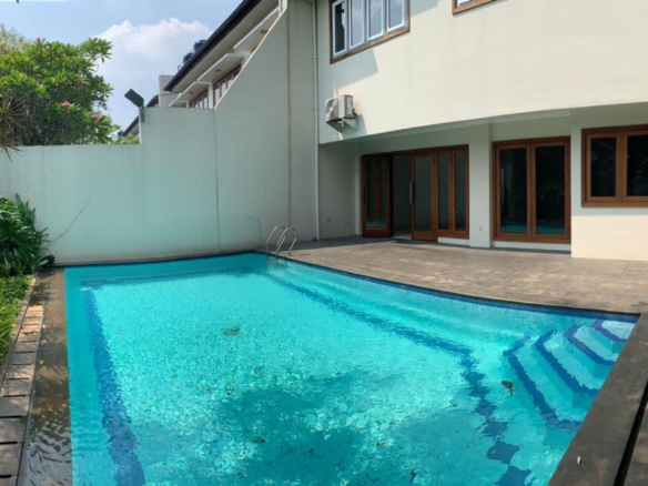CILANDAK (ASTORIA RESIDENCE) - NO CLD584 - SWIMMING-POOL