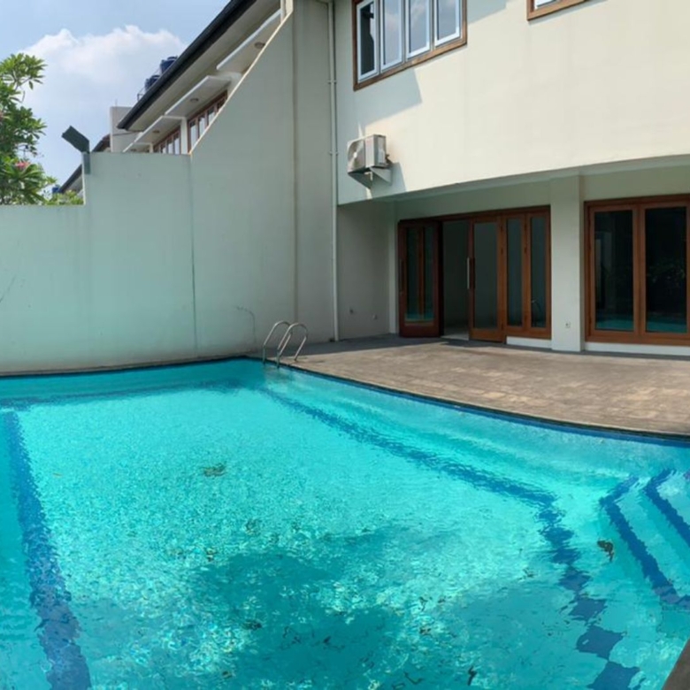 CILANDAK (ASTORIA RESIDENCE) - NO CLD584 - SWIMMING-POOL