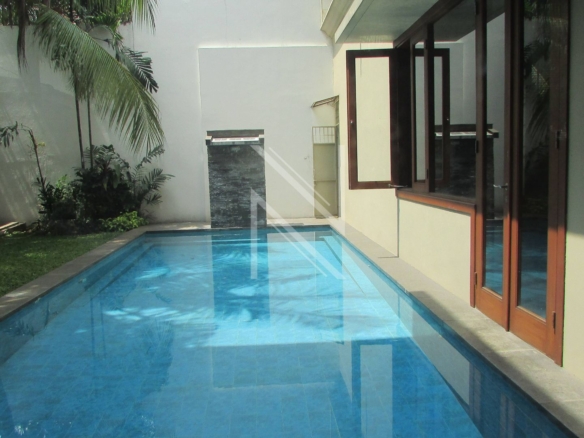 CILANDAK (Benda Dalam 69 - Jimmers) - NO CLD176 - SWIMMING-POOL (2)