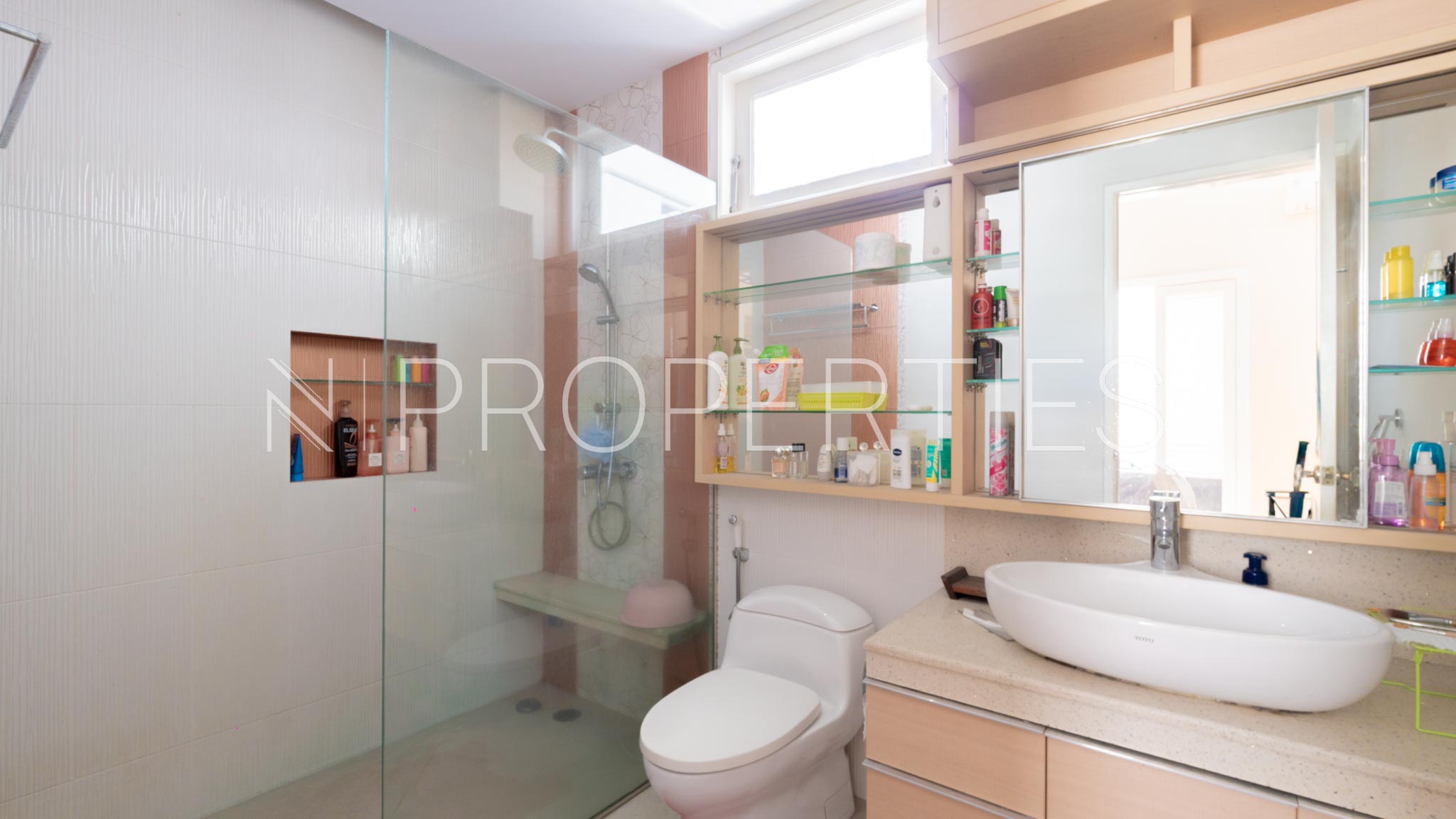 Modern 3BR Family House in Cilandak